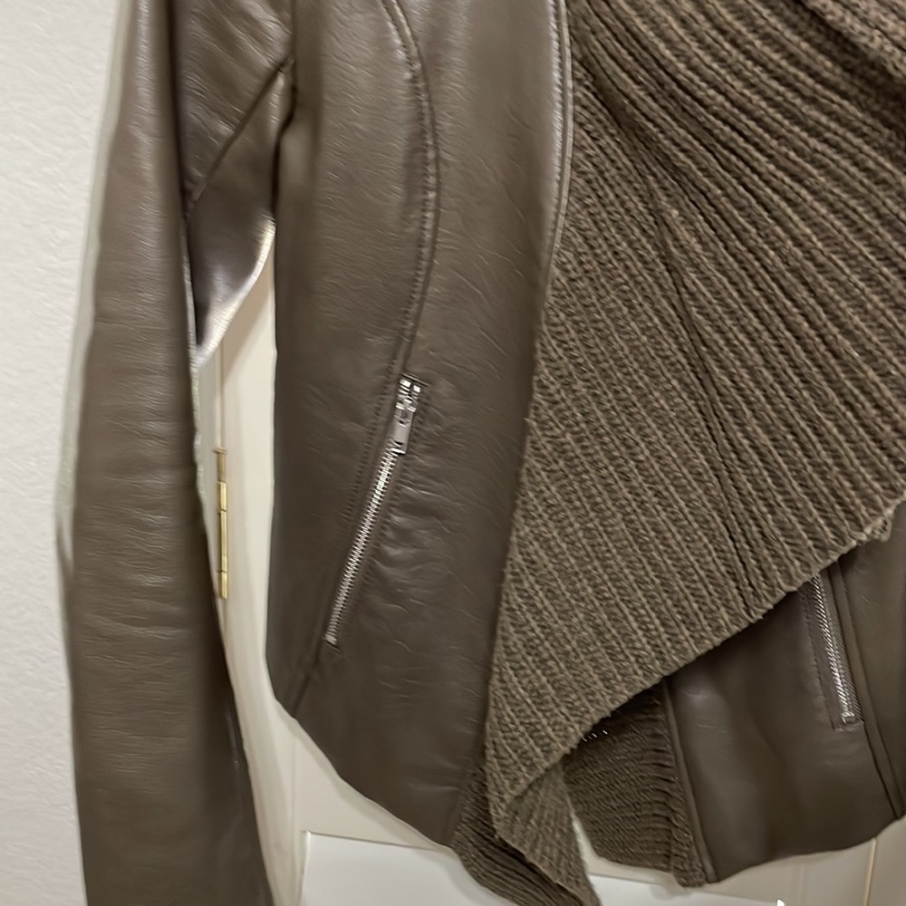 Guess jacket - Picture 7 of 8